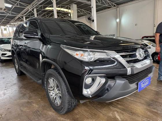 TOYOTA HILUX SW4 2.7 SRV 7 LUGARES 4X2 16V FLEX 4P AUTOMÁTICO